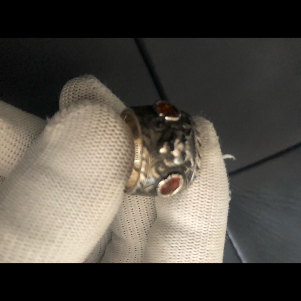 Gucci tiger head sterling sliver ring with stone
